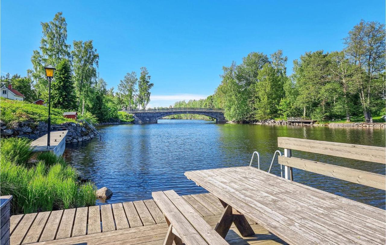 Stunning Apartment In Gullspang With Wifi Exterior photo