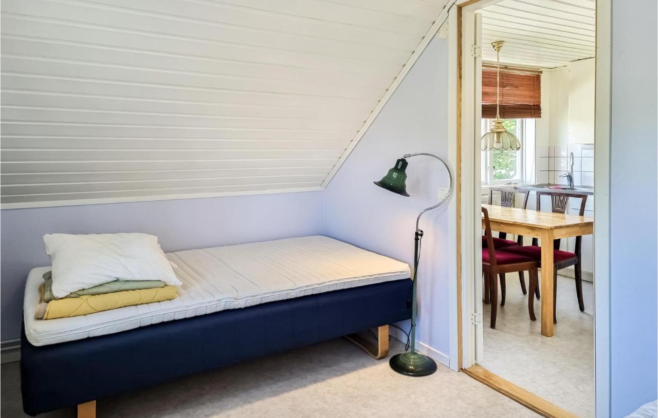 Stunning Apartment In Gullspang With Wifi Exterior photo